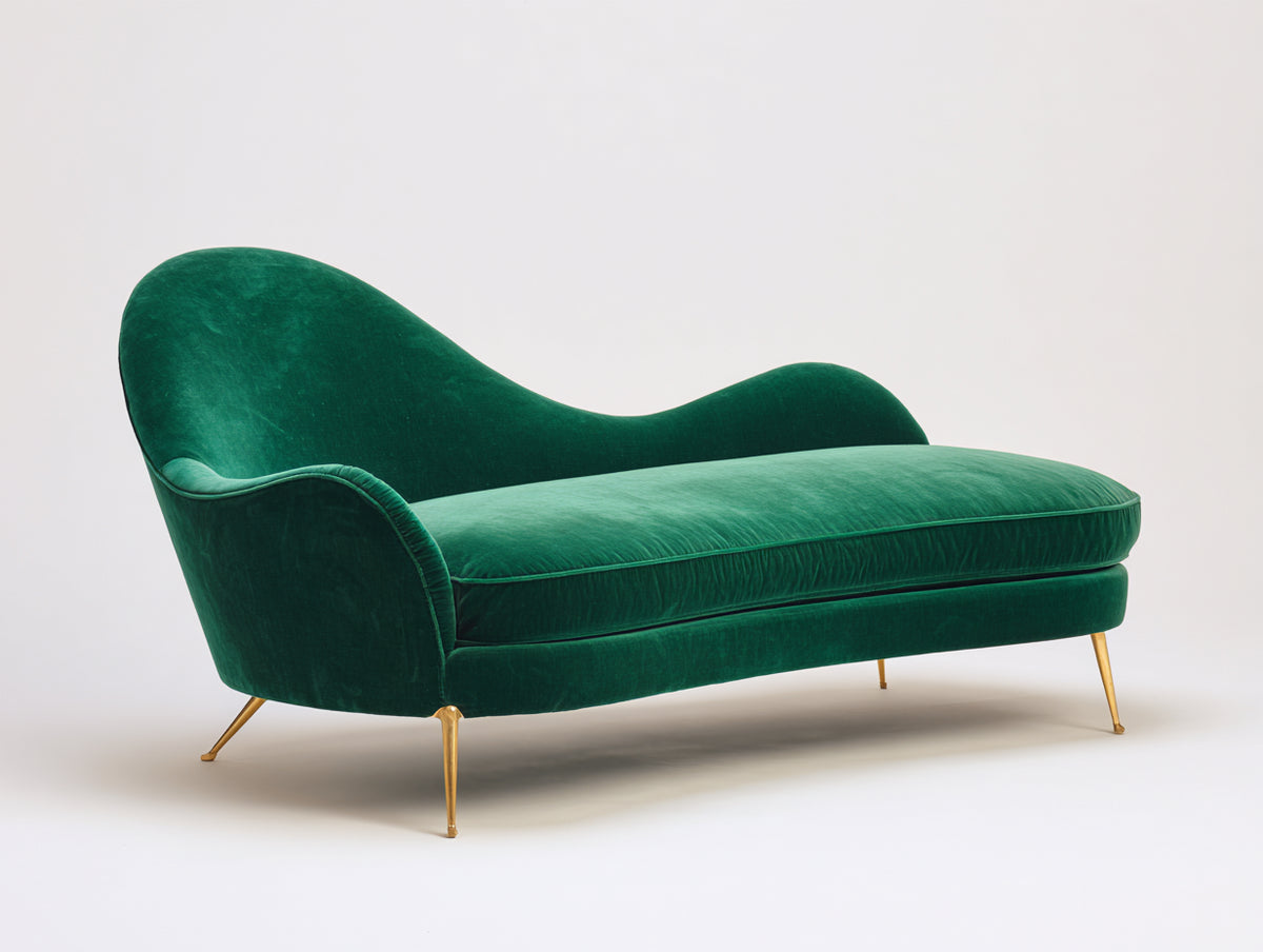 Chaise longue tapizada en terciopelo 180x76x88 cm - Verde esmeralda y dorado - Respaldo ondulado y diseño contemporáneo
